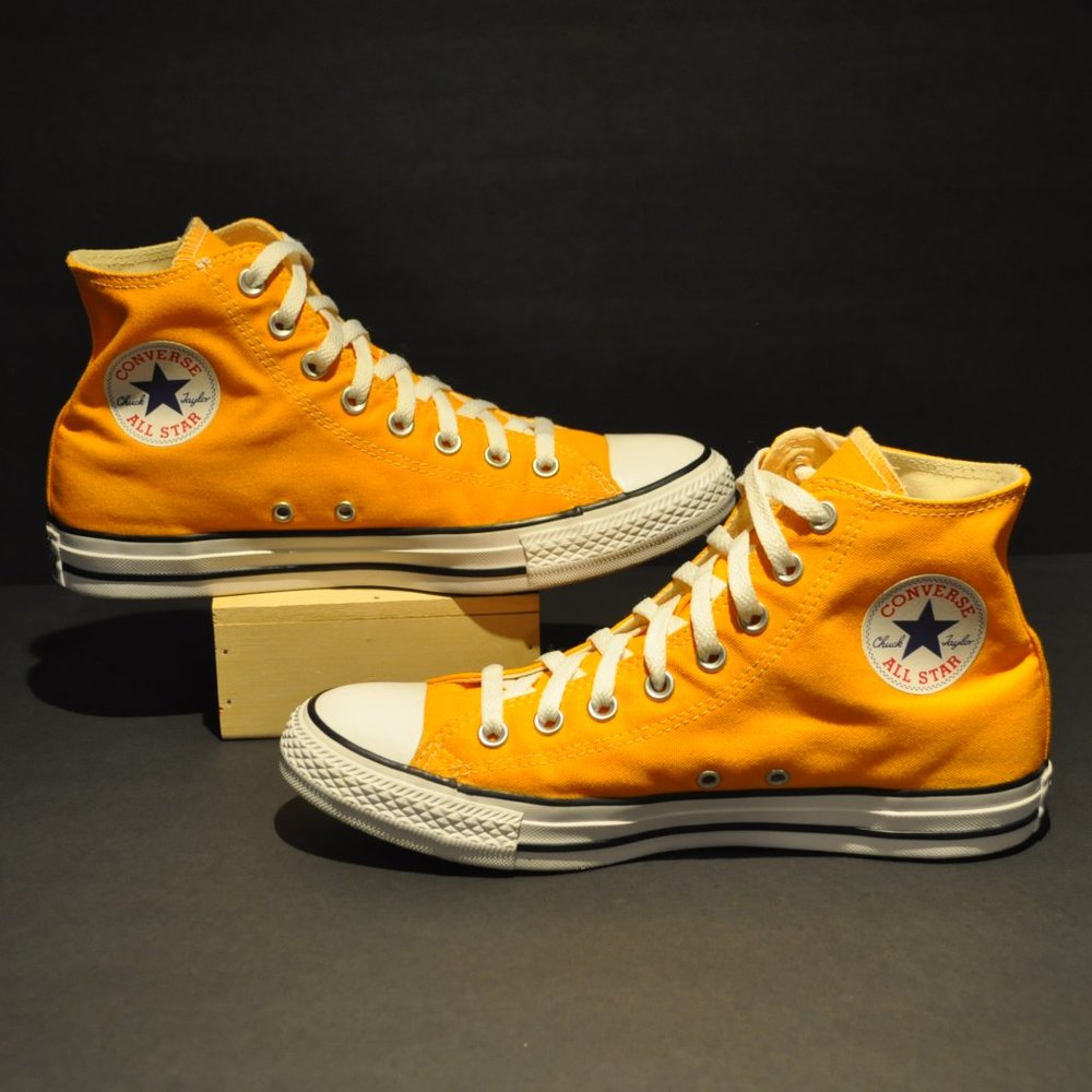 Converse Chuck Taylor All Star M8/W10